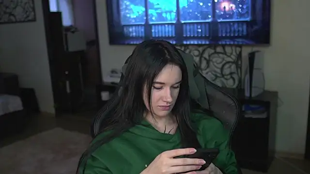 Snapshot of lis_silver chatting on January 2026 01:27:01 PM lis silver online show from January 2026 01:27:01 PM