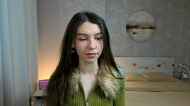 Snapshot of KellyShines chatting on December 2025 02:23:02 PM KellyShines online show from December 2025 02:23:02 PM