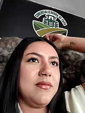 Megara 25 online show from September 2025 04:39:01 PM