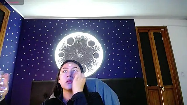 Megara 25 online show from April 2026 03:24:01 PM