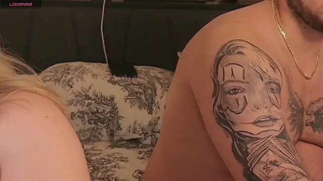 Snapshot of MarcusSophie chatting on June 2026 10:41:01 PM MarcusSophie online show from June 2026 10:41:01 PM