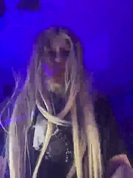 Akira-ivy online show from September 2025 09:16:02 PM