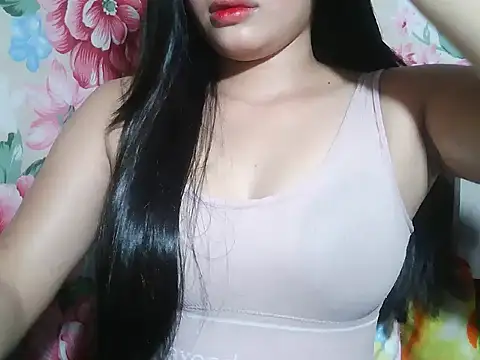 Katie Winslet online show from November 2025 11:49:02 PM