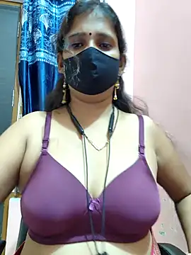 Snapshot of Sonalihot_ chatting on October 2025 05:31:01 PM Sonalihot online show from October 2025 05:31:01 PM