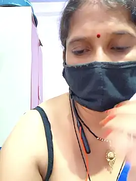 Sonalihot  online show from June 2026 07:00:02 PM