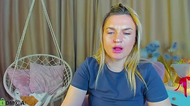 Marie Ellie online show from April 2026 02:03:02 AM