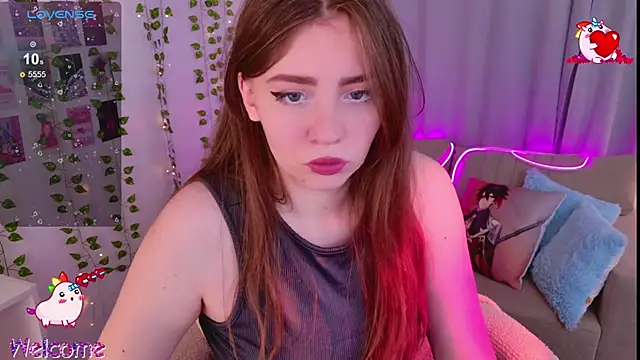 Moon  Bunny online show from February 2026 12:15:01 PM