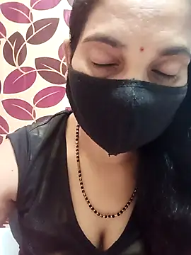 Payal-001 online show from September 2025 07:19:02 PM