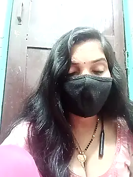 Payal-001 online show from December 2025 06:14:01 PM