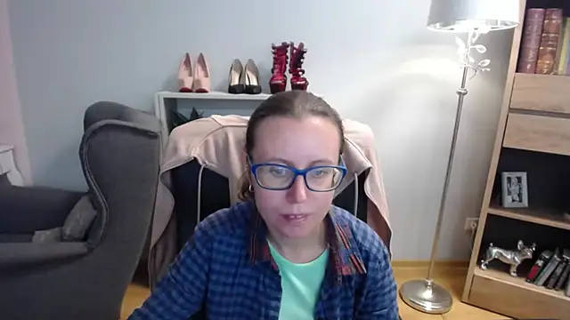 sweetxLizzy online show from September 2025 04:49:01 AM