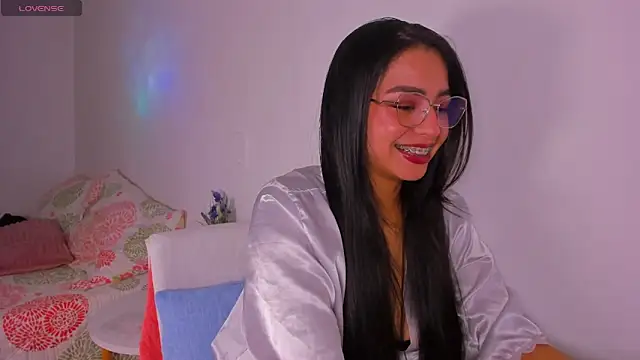 latingabby online show from March 2026 08:12:01 PM