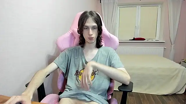 eleganc3 online show from September 2025 08:58:02 PM