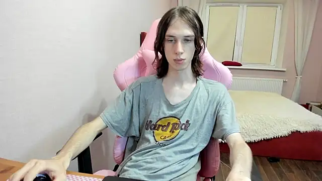 eleganc3 online show from October 2025 07:36:01 PM