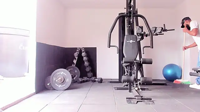 Damian Shakur online show from February 2026 12:34:01 PM