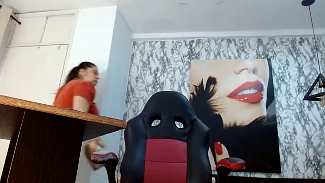 mariani smith online show from November 2025 12:16:01 PM