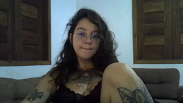 Blue Liz online show from May 2026 08:28:02 PM