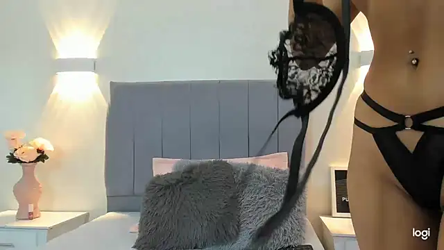 Emiily cooper x online show from September 2025 01:44:02 PM