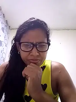 PERLA BLACK  online show from October 2025 03:40:01 AM