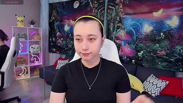 ClaraParks online show from October 2025 05:59:01 PM