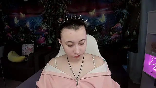 ClaraParks online show from April 2026 07:31:02 PM