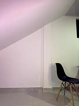 Lily  18 online show from November 2025 03:18:02 AM