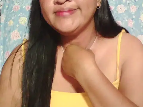 hotolivia34 online show from November 2025 02:17:02 PM