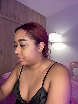  Zahara  online show from October 2025 08:37:02 PM