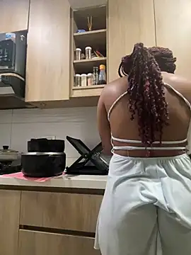  Zahara  online show from November 2025 12:09:01 AM