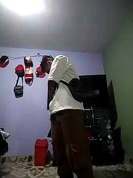 Dani22cmhot online show from December 2025 06:31:01 AM