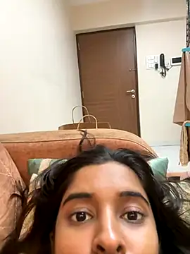 desitease online show from November 2025 06:18:01 PM