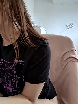 ox Tricia online show from March 2026 09:15:02 AM