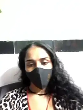 Zoya G online show from December 2025 11:05:01 AM