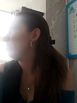 VidiaStons online show from September 2025 07:02:02 PM