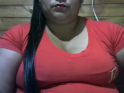 Snapshot of MARRENTINHA34 chatting on October 2025 04:51:02 PM MARRENTINHA34 online show from October 2025 04:51:02 PM