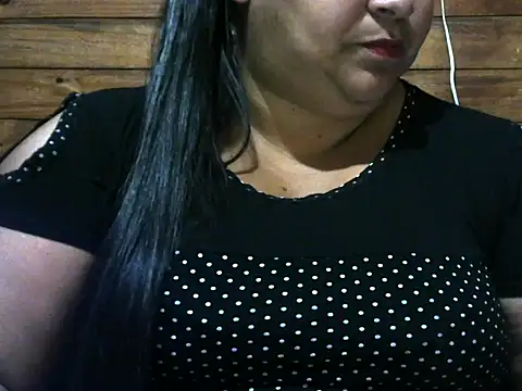 Snapshot of MARRENTINHA34 chatting on November 2025 12:51:01 PM MARRENTINHA34 online show from November 2025 12:51:01 PM