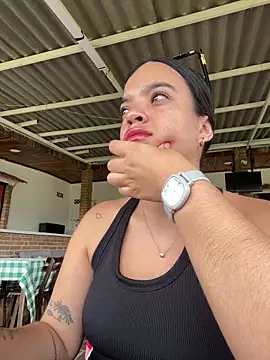 JuanitaMore01 online show from September 2025 07:24:02 PM