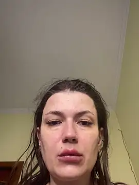 Cute Erika online show from December 2025 01:06:01 PM