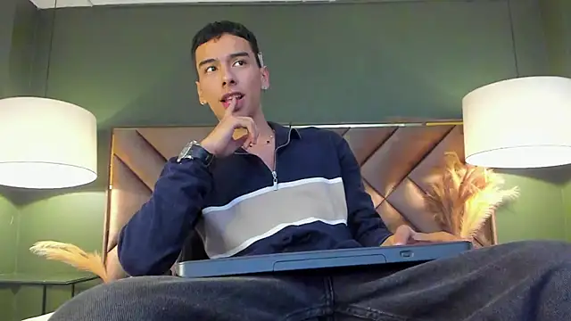 Aiden Royce online show from January 2026 09:20:02 PM