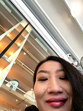 Aliciaz3 online show from November 2025 07:59:01 PM