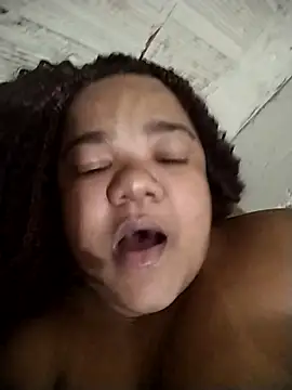 Snapshot of melcarioca1111 chatting on October 2025 04:02:01 AM melcarioca1111 online show from October 2025 04:02:01 AM