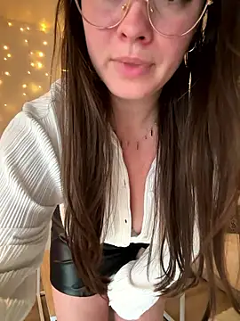 liloush   online show from January 2026 03:05:02 PM