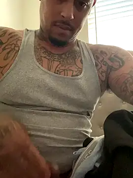 pnwzo online show from October 2025 09:58:02 PM