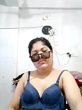 Nusrat-N online show from September 2025 01:32:02 AM