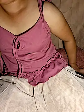 Snapshot of Ppmaivang chatting on July 2026 04:07:02 AM Ppmaivang online show from July 2026 04:07:02 AM