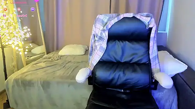 TaisiaHot online show from May 2026 08:10:02 AM
