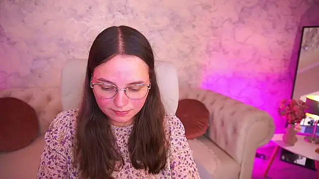 SophieDreamss online show from September 2025 07:14:02 PM