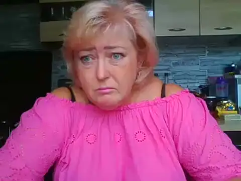 Snapshot of TerezaVelvet chatting on September 2025 08:30:02 AM TerezaVelvet online show from September 2025 08:30:02 AM