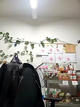 Snapshot of TerezaVelvet chatting on October 2025 05:19:02 AM TerezaVelvet online show from October 2025 05:19:02 AM