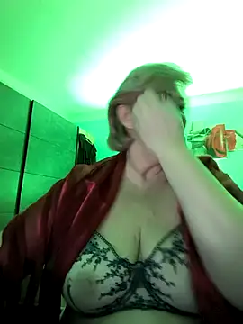 Snapshot of TerezaVelvet chatting on February 2026 10:50:01 PM TerezaVelvet online show from February 2026 10:50:01 PM