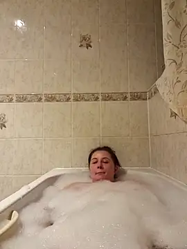 RosieMilff online show from November 2025 06:29:01 PM